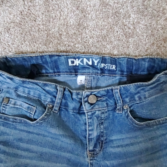 DKNY Hipster Jean shorts - Picture 7 of 7
